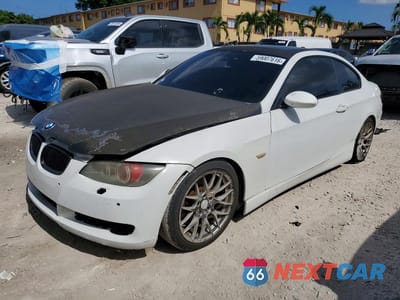 2009 BMW 335 I WBAWB73529P044622 - główne zdjęcie licytacji z USA - miniatura