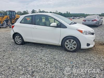 Czwarte zdjęcie samochodu z boku: 2012 TOYOTA YARIS 3-DOOR L VIN:JTDJTUD35CD541436 - miniatura