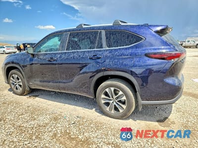 Drugie zdjęcie samochodu z przodu: 2026 TOYOTA HIGHLANDER HYBRID XLE VIN:5TDKBRCH4TS723442 - miniatura