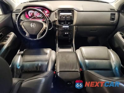 Zdjęcie 8 z 13 samochodu: 2007 HONDA PILOT EXL VIN:2HKYF18627H507401 - miniatura