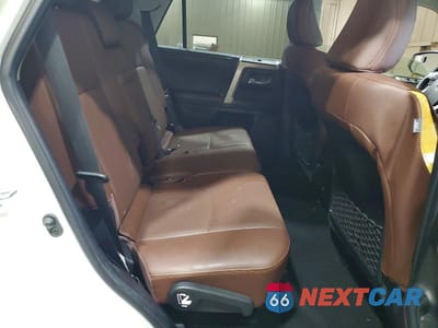 Zdjęcie 11 z 14 samochodu: 2019 TOYOTA 4RUNNER LIMITED VIN:JTEBU5JR4K5667498 - miniatura