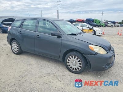 Czwarte zdjęcie samochodu z boku: 2006 TOYOTA COROLLA MATRIX XR VIN:2T1KR32E76C585117 - miniatura