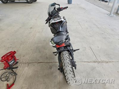 Czwarte zdjęcie samochodu z boku: 2020 KAWASAKI ER650 K VIN:ML5EREK14LDA12189 - miniatura