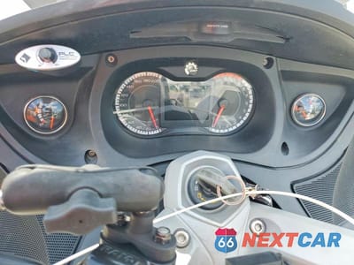 Zdjęcie 7 z 9 samochodu: 2011 CAN-AM SPYDER ROADSTER RT-LTD VIN:2BXJBDC10BV001739 - miniatura