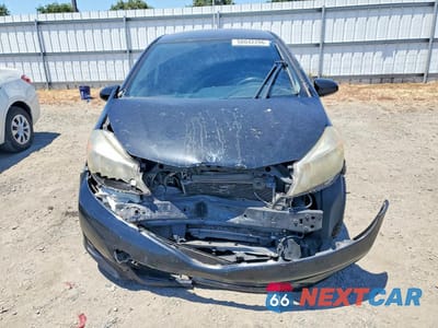 Piąte zdjęcie samochodu w środku: 2012 TOYOTA YARIS 5-DOOR LE VIN:JTDKTUD31CD540725 - miniatura