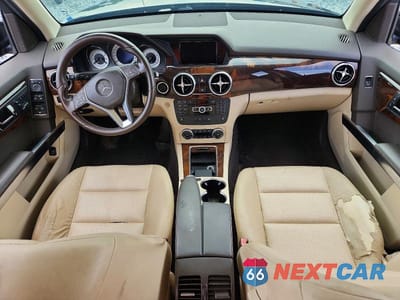 Zdjęcie 8 z 13 samochodu: 2013 MERCEDES-BENZ GLK 350 VIN:WDCGG5HB4DG054485 - miniatura