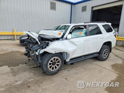 2020 TOYOTA 4RUNNER TRD OFF-ROAD JTEBU5JR5L5748432 - główne zdjęcie licytacji z USA - miniatura
