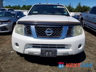 Piąte zdjęcie samochodu w środku: 2010 NISSAN PATHFINDER S VIN:5N1AR1NB8AC604126 - miniatura