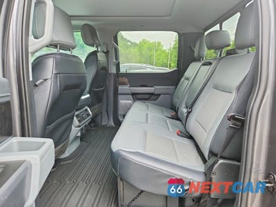 Zdjęcie 10 z 12 samochodu: 2023 FORD F150 4WD LARIAT CREW 3.5 HYBRID VIN:1FTFW1ED3PFC46302 - miniatura
