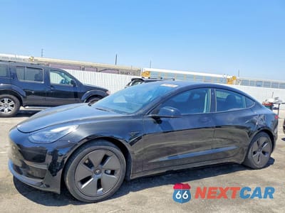2023 TESLA MODEL 3 5YJ3E1EA4PF432625 - główne zdjęcie licytacji z USA - miniatura