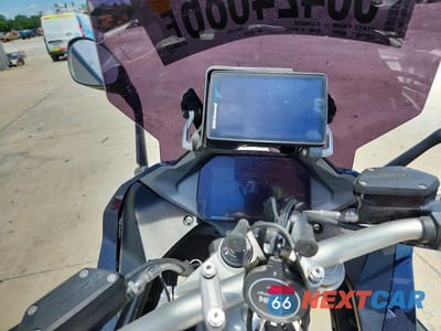 Zdjęcie 7 z 8 samochodu: 2020 BMW R 1250 RS VIN:WB10J8301LZG92356 - miniatura