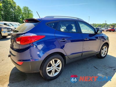 Trzecie zdjęcie samochodu z tyłu: 2011 HYUNDAI TUCSON GLS VIN:KM8JU3AC2BU134714 - miniatura