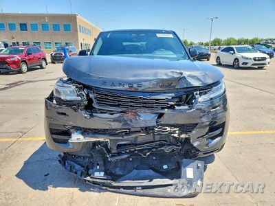 Piąte zdjęcie samochodu w środku: 2025 LAND ROVER RANGE ROVER SPORT SE VIN:SAL1P9EU9SA440515 - miniatura