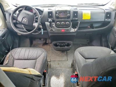 Zdjęcie 8 z 13 samochodu: 2020 RAM PROMASTER 3500 DELIVERY VAN VIN:3C6URVJG2LE132213 - miniatura