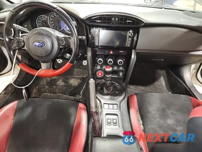 Zdjęcie 8 z 12 samochodu: 2018 SUBARU BRZ 2.0 TS VIN:JF1ZCAD1XJ9600941 - miniatura