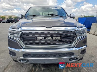 Piąte zdjęcie samochodu w środku: 2019 RAM 1500 LIMITED VIN:1C6SRFPT3KN561114 - miniatura