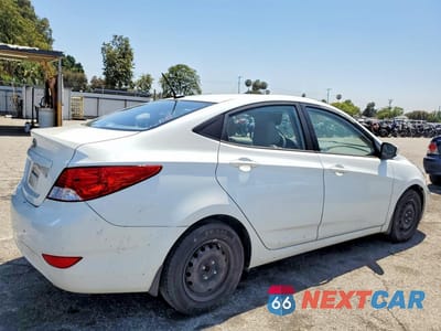 Trzecie zdjęcie samochodu z tyłu: 2013 HYUNDAI ACCENT GLS VIN:KMHCT4AE2DU434341 - miniatura