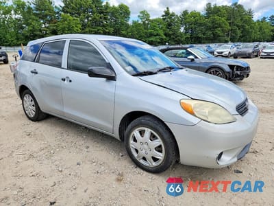 Czwarte zdjęcie samochodu z boku: 2006 TOYOTA COROLLA MATRIX XR VIN:2T1KR32E96C603228 - miniatura