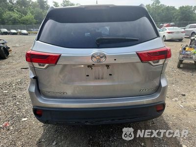 Zdjęcie 6 z 13 samochodu: 2018 TOYOTA HIGHLANDER XLE VIN:5TDJZRFH4JS843936 - miniatura