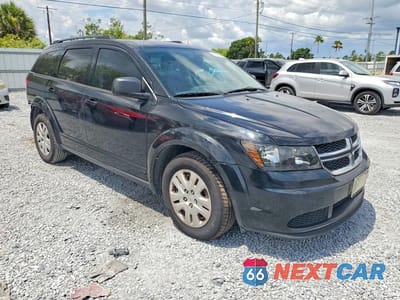 Czwarte zdjęcie samochodu z boku: 2019 DODGE JOURNEY SE VIN:3C4PDCAB0KT758026 - miniatura