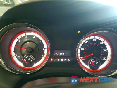 Zdjęcie 9 z 13 samochodu: 2016 DODGE GRAND CARAVAN SXT VIN:2C4RDGCGXGR312808 - miniatura