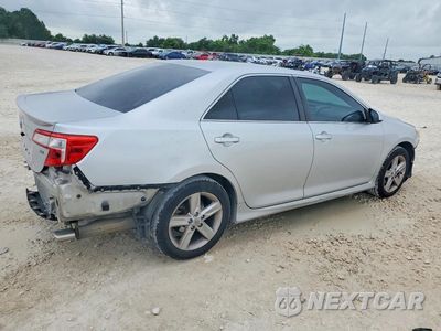 Trzecie zdjęcie samochodu z tyłu: 2013 TOYOTA CAMRY VIN:4T1BF1FK4DU724094 - miniatura