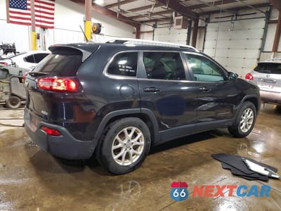 Trzecie zdjęcie samochodu z tyłu: 2015 JEEP CHEROKEE LATITUDE VIN:1C4PJMCB1FW511142 - miniatura