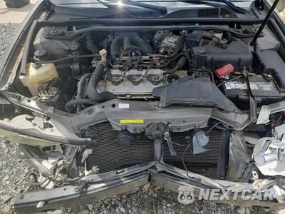 Zdjęcie 11 z 12 samochodu: 2004 TOYOTA CAMRY LE V6 VIN:4T1BF32K74U581398 - miniatura