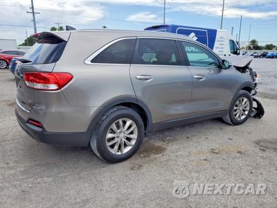 Trzecie zdjęcie samochodu z tyłu: 2016 KIA SORENTO LX VIN:5XYPG4A39GG076864 - miniatura
