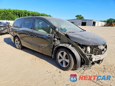 Czwarte zdjęcie samochodu z boku: 2019 HONDA ODYSSEY EXL VIN:5FNRL6H79KB069681 - miniatura