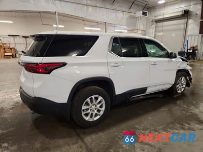 Trzecie zdjęcie samochodu z tyłu: 2024 CHEVROLET TRAVERSE LIMITED LS VIN:1GNETTKW8RJ139680 - miniatura