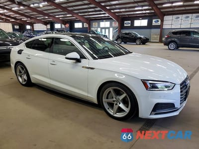 Czwarte zdjęcie samochodu z boku: 2019 AUDI A5 PREMIUM PLUS S-LINE VIN:WAUENCF54KA024940 - miniatura