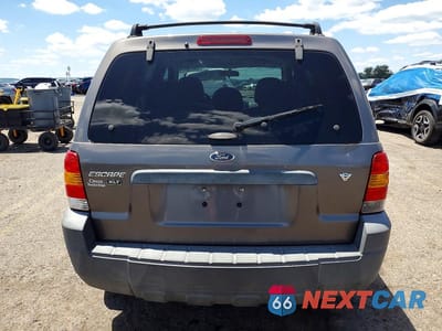 Zdjęcie 6 z 13 samochodu: 2005 FORD ESCAPE XLT VIN:1FMYU93175KD99593 - miniatura