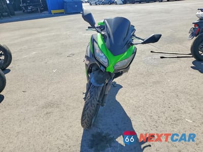 Drugie zdjęcie samochodu z przodu: 2016 KAWASAKI EX300 B VIN:JKAEX8B10GDA25969 - miniatura