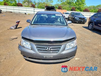 Piąte zdjęcie samochodu w środku: 2009 HYUNDAI SONATA GLS VIN:5NPET46C49H424335 - miniatura