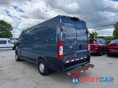 Trzecie zdjęcie samochodu z tyłu: 2020 RAM PROMASTER 3500 3500 HIGH VIN:3C6URVJG0LE124790 - miniatura