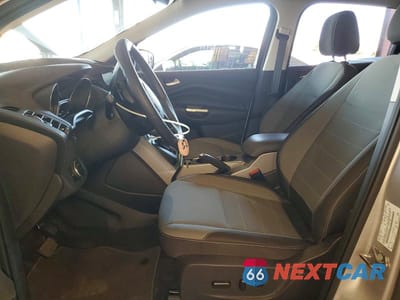 Zdjęcie 7 z 13 samochodu: 2016 FORD ESCAPE SE VIN:1FMCU0GX4GUB38983 - miniatura