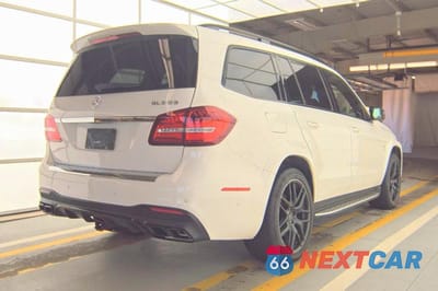 Czwarte zdjęcie samochodu z boku: 2018 MERCEDES-BENZ GLS 63 AMG 4MATIC VIN:4JGDF7FE4JB159519 - miniatura