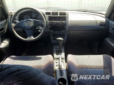 Zdjęcie 8 z 13 samochodu: 1998 TOYOTA RAV4 BASE VIN:JT3HP10V0W0177600 - miniatura