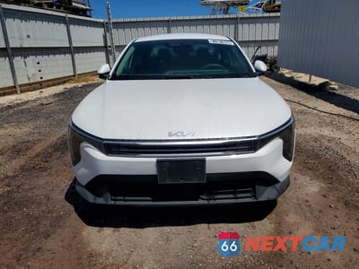 Piąte zdjęcie samochodu w środku: 2025 KIA K4 LXS VIN:3KPFT4DE6SE060387 - miniatura