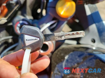 Zdjęcie 8 z 9 samochodu: 2025 KAWASAKI ZX400 P VIN:ML5ZXCP18SDA39169 - miniatura