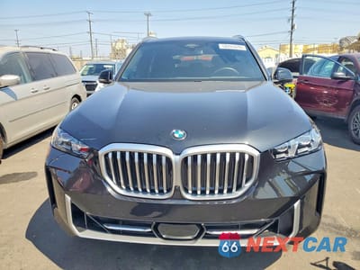 Piąte zdjęcie samochodu w środku: 2026 BMW X5 SDRIVE 40I VIN:5UX13EU06T9086691 - miniatura