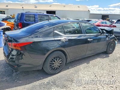 Trzecie zdjęcie samochodu z tyłu: 2019 NISSAN ALTIMA S VIN:1N4BL4BV0KC174044 - miniatura