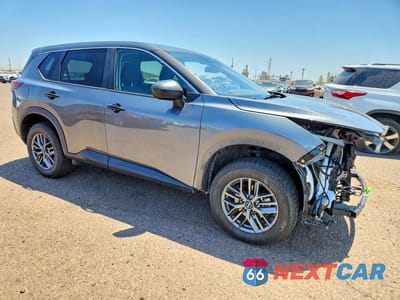 Czwarte zdjęcie samochodu z boku: 2023 NISSAN ROGUE S VIN:5N1BT3ABXPC947357 - miniatura