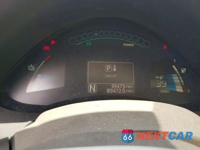 Zdjęcie 9 z 12 samochodu: 2017 NISSAN LEAF SV VIN:1N4BZ0CP8HC301820 - miniatura