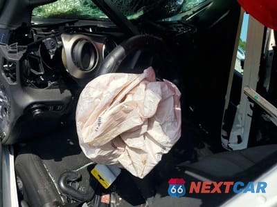Zdjęcie 8 z 12 samochodu: 2021 JEEP WRANGLER UNLIMITED SPORT VIN:1C4HJXDG2MW551744 - miniatura