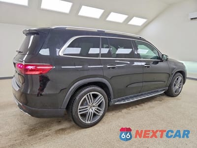 Trzecie zdjęcie samochodu z tyłu: 2024 MERCEDES-BENZ GLS 450 4MATIC VIN:4JGFF5KE8RB081681 - miniatura