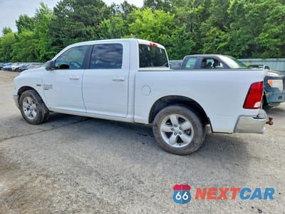 Drugie zdjęcie samochodu z przodu: 2019 RAM 1500 CLASSIC SLT VIN:1C6RR6LT2KS627058 - miniatura