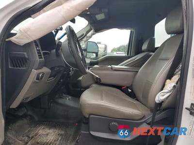 Zdjęcie 7 z 12 samochodu: 2022 FORD F350 SUPER DUTY VIN:1FDRF3A60NEE69699 - miniatura