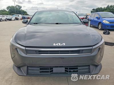 Piąte zdjęcie samochodu w środku: 2025 KIA K4 LX VIN:3KPFT4DE6SE077108 - miniatura